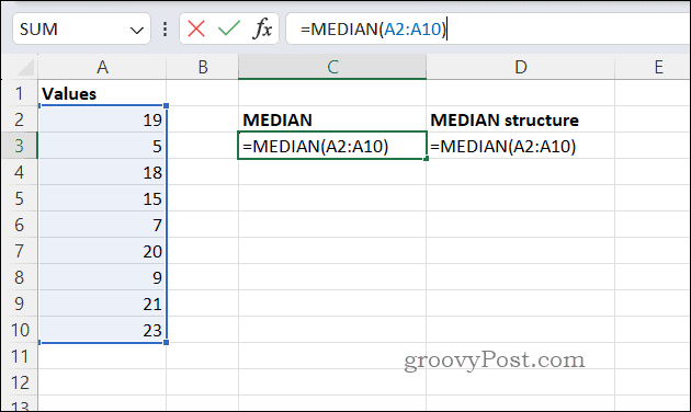 Example MEDIAN formula in Excel